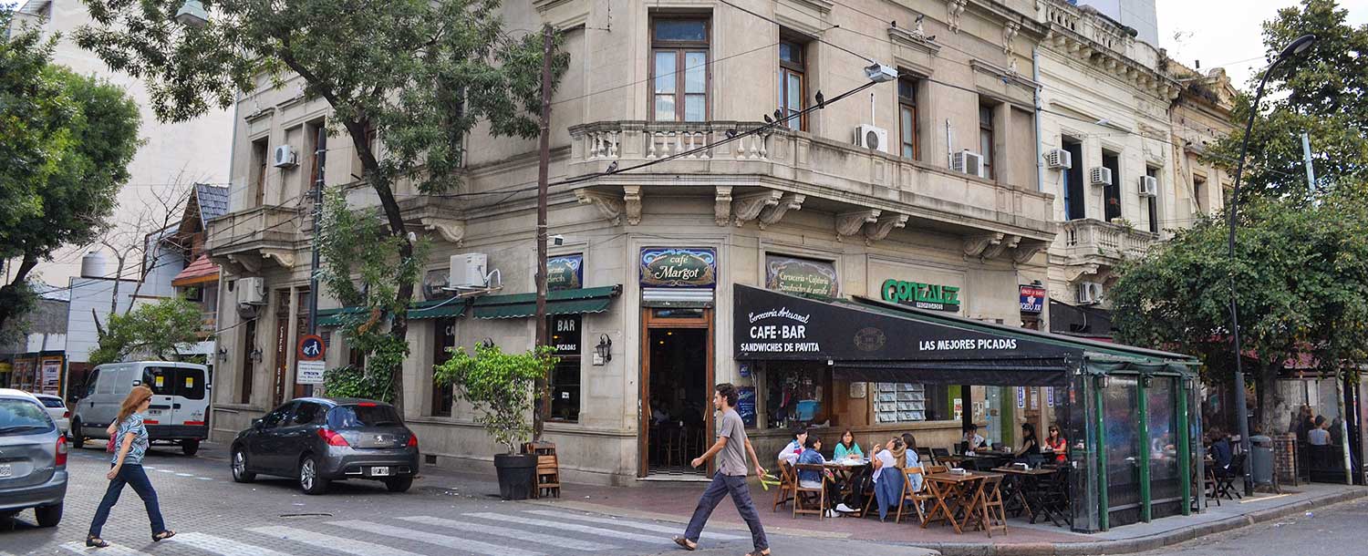 Café Margot - Bar Notable - Barrio Boedo 