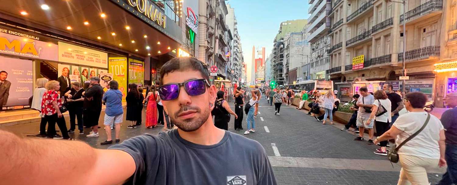 Selfie en Avenida Corrientes